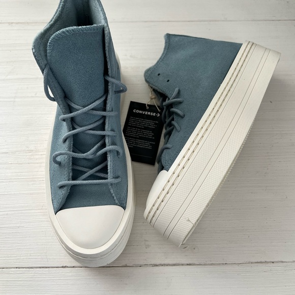 Converse blue suede platform women’s sneakers - Picture 2 of 5